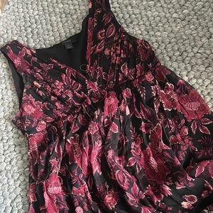 Express Flowy Black Pink Floral‎ Top